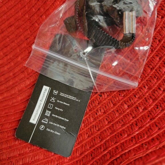 NEW Assqi Hat Red Straw Style Women's Wide Brim w/strap NWT - Picture 6 of 6